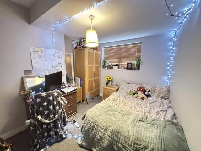 Apartment for rent in Headingley Hill, Headingley