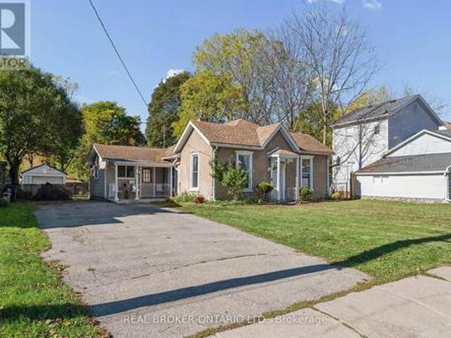 House for sale in Galt, Cambridge
