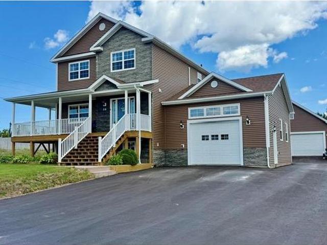 House for sale in Deer Lake, Newfoundland And Labrador