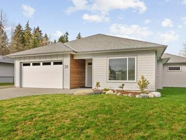 House for sale in Courtenay, British Columbia