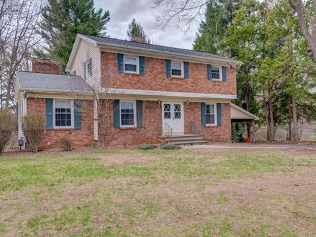House for sale in Guilderland, New York