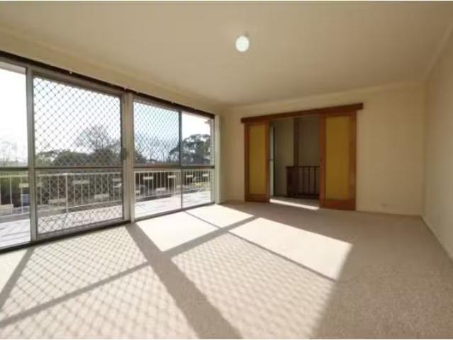 House for rent in Latham, Australian Capital Territory