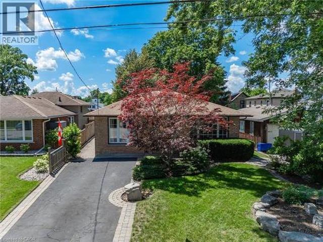 House for sale in Ancaster, Ontario