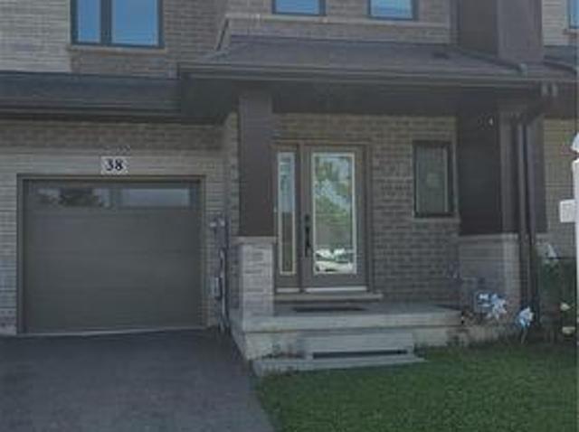 House for sale in Niagara, Ontario