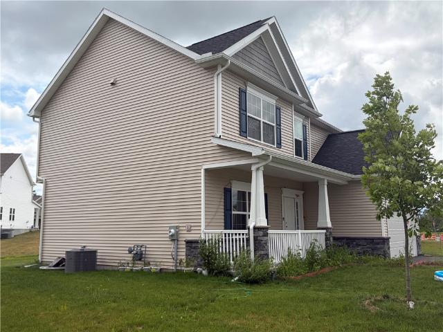 House for sale in Henrietta, New York