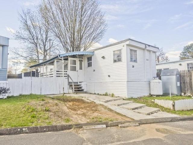 House for sale in Hampden, Massachusetts