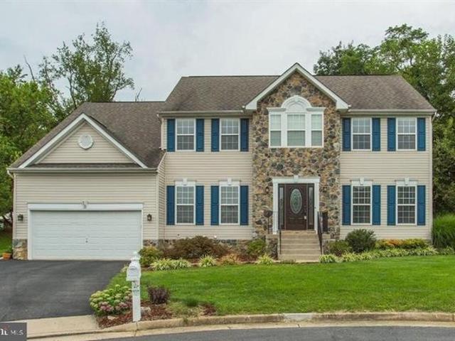 House for sale in Charles Town, West Virginia
