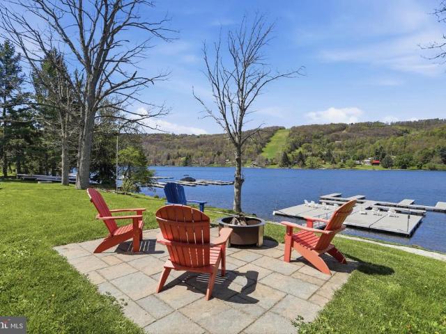 House for sale in Garrett, Maryland