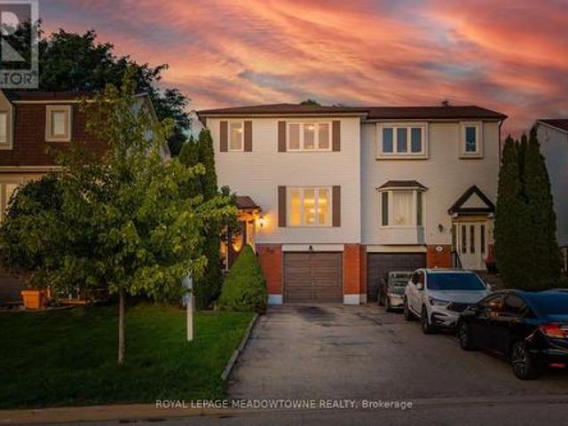 House for sale in Dufferin, Ontario