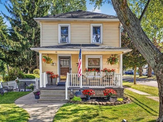 House for sale in Bowmansville, New York