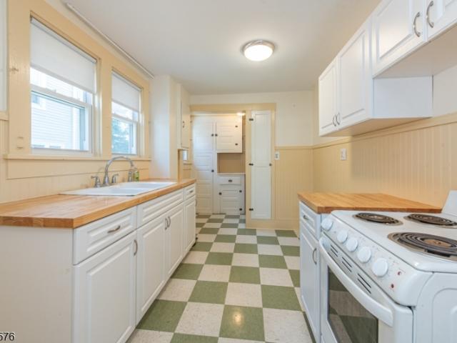 House for sale in Stanhope, New Jersey