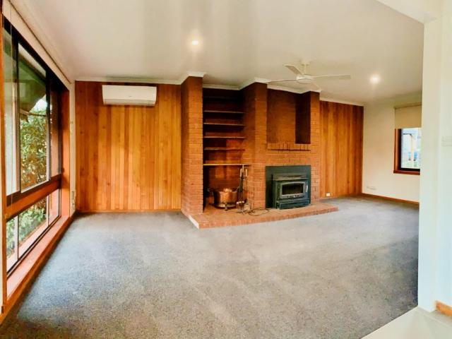 Apartment for rent in Newstead, Victoria