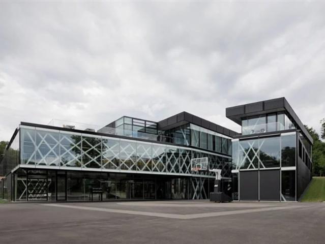 Büro mieten in Mies, Waadt