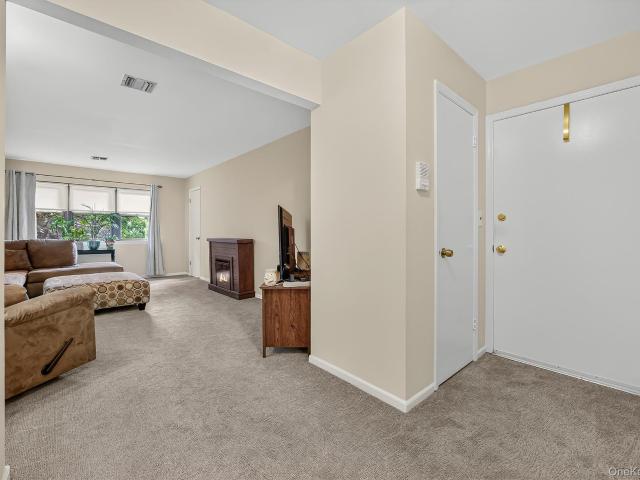 Condo for sale in Rockland, New York