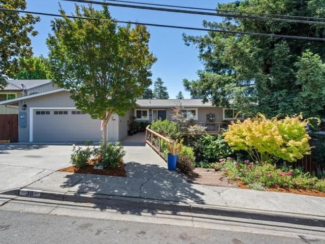 House for sale in Petaluma, California