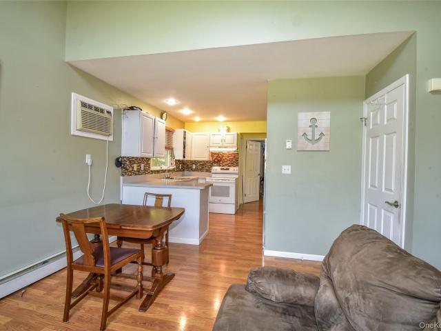 House for sale in Sound Beach, Town of Brookhaven