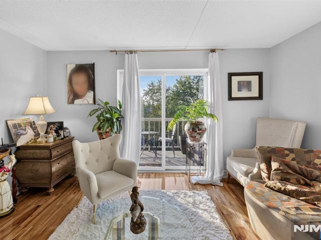 Condo for sale in Hackensack, Bergen County