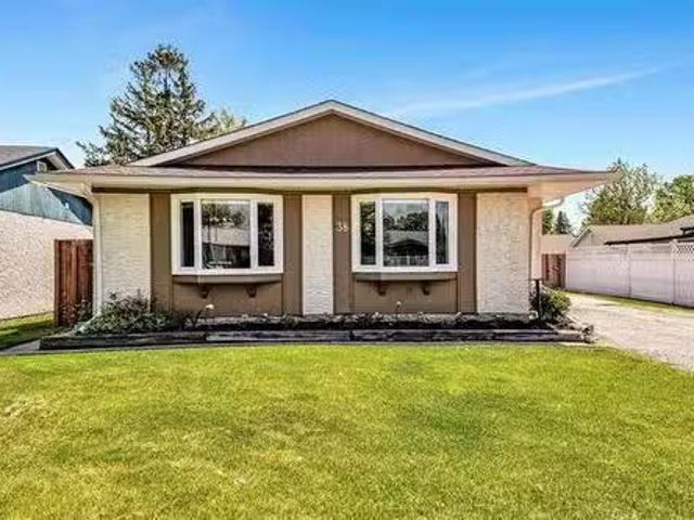 House for sale in River East, Winnipeg