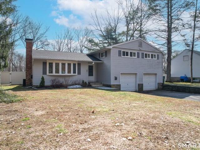 House for sale in Cheshire, Connecticut