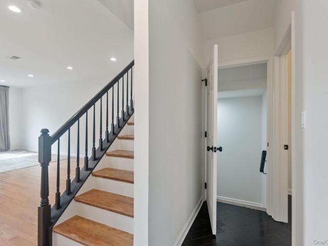 House for sale in Town of Tuxedo, Orange County