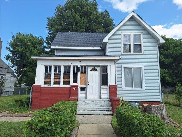 House for sale in Mount Clemens, Michigan