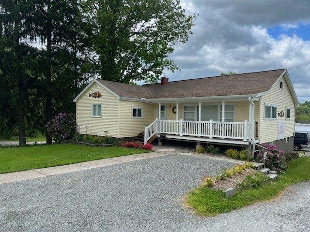 House for sale in Chenango Bridge, New York
