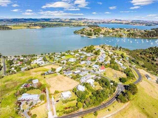 House for sale in Pahi, Northland