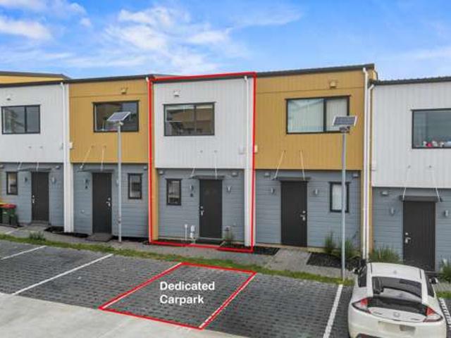 Townhouse for sale in East Tamaki, Oroua County