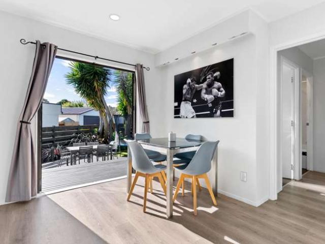 House for sale in Manurewa, Oroua County