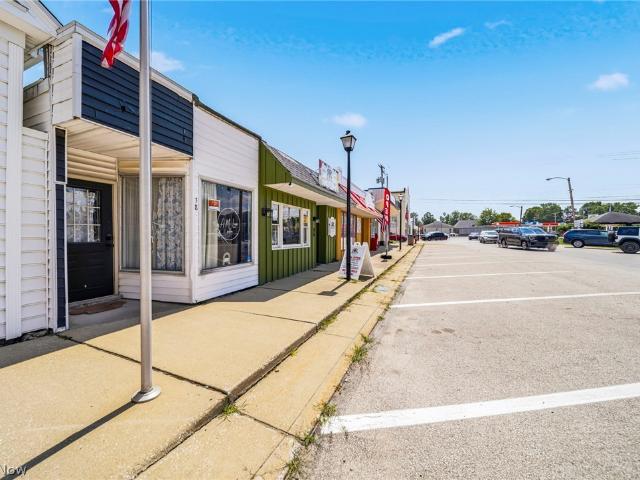 Commercial for sale in Andover, Ohio