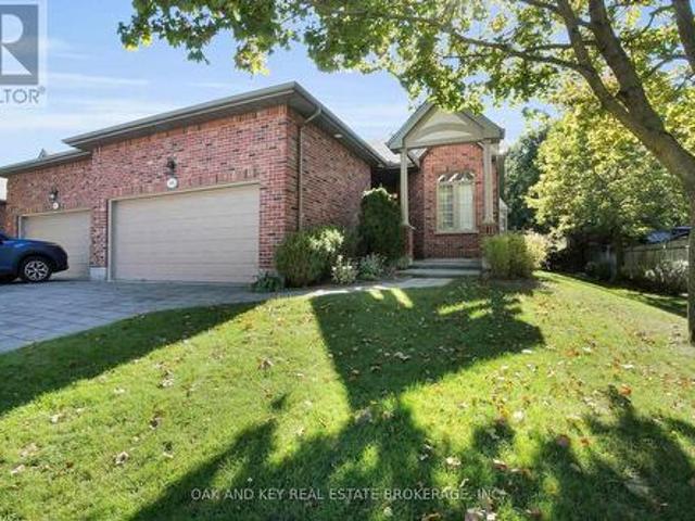 Condo for sale in Arva, Ontario