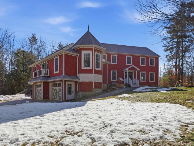 House for sale in New Hampshire
