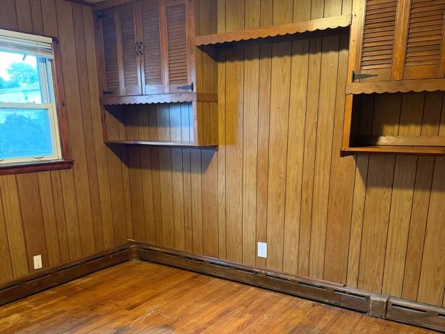 House for sale in Avenel, New Jersey
