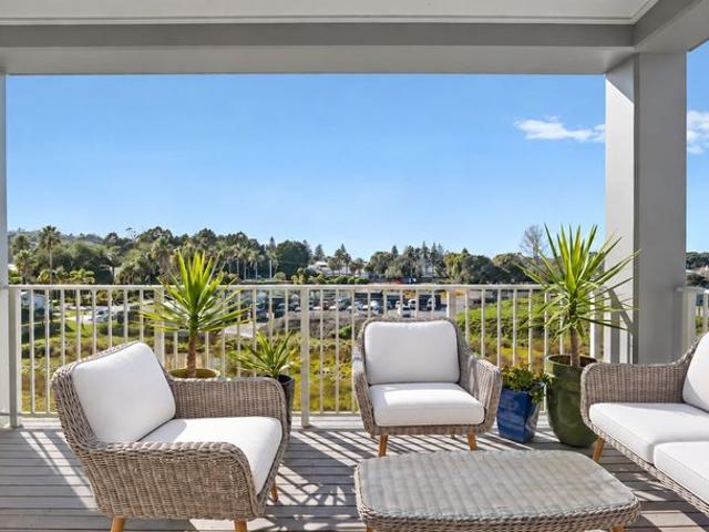 Apartment for rent in Whangaparaoa, Oroua County
