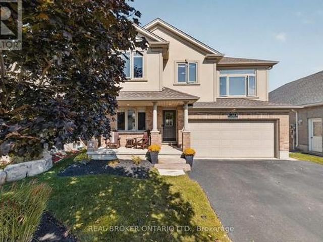 House for sale in Elmira, Woolwich
