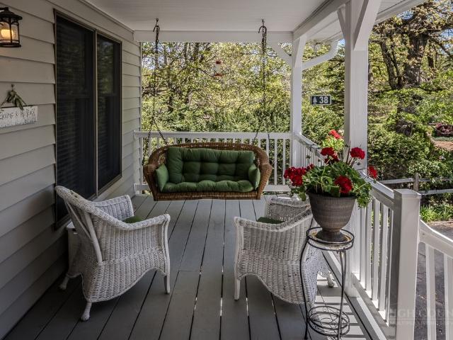 House for sale in Avery, North Carolina