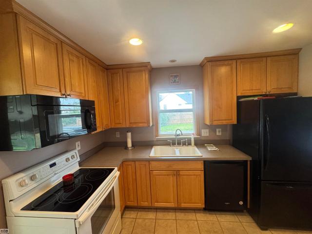 House for sale in Mount Clemens