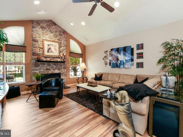 Townhouse for sale in The Villas at Shady Brook, Middletown Township