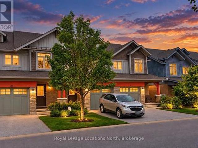 Townhouse for sale in Collingwood, Ontario