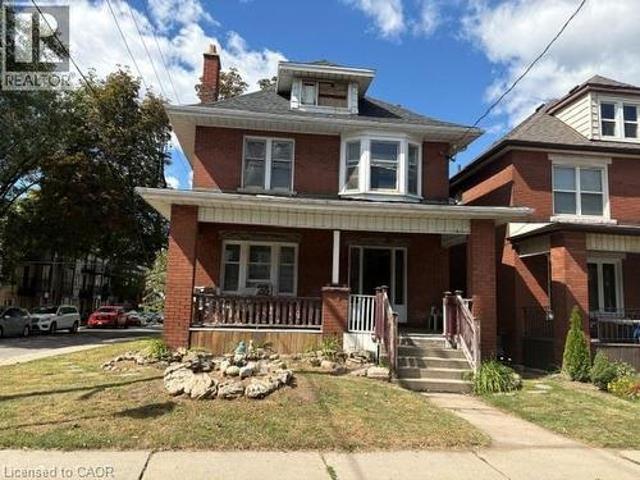House for sale in Ancaster, Ontario