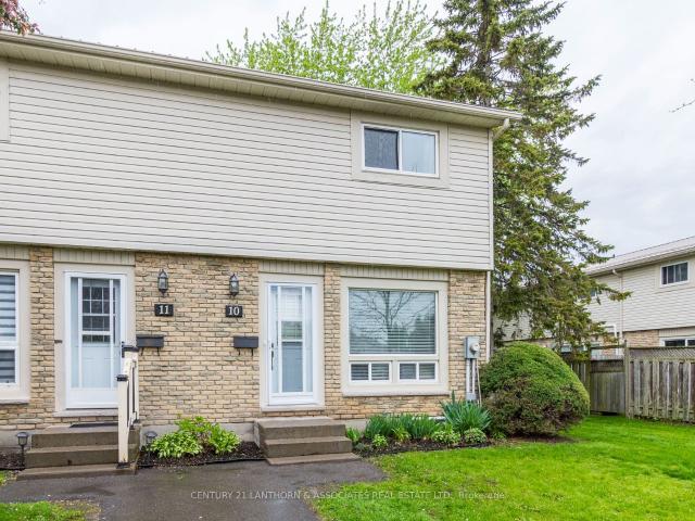 Duplex for sale in Quinte West, Ontario