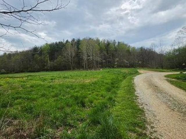 Land for sale in Elliott, Kentucky