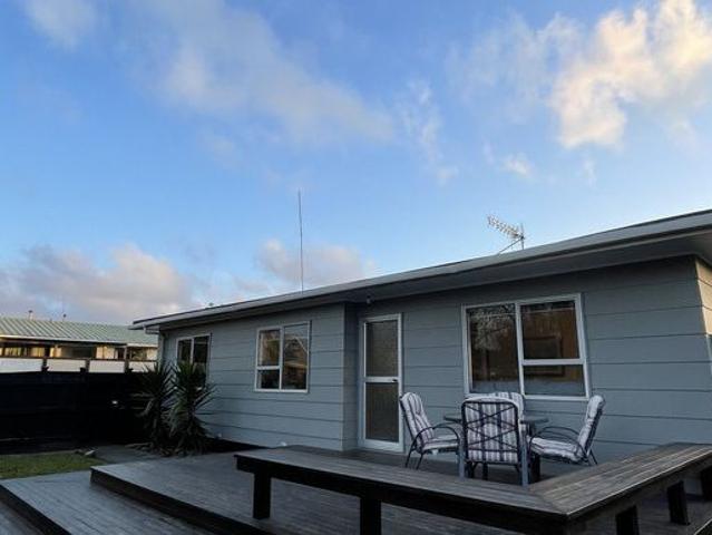 House for rent in Kelvin Grove, Palmerston North