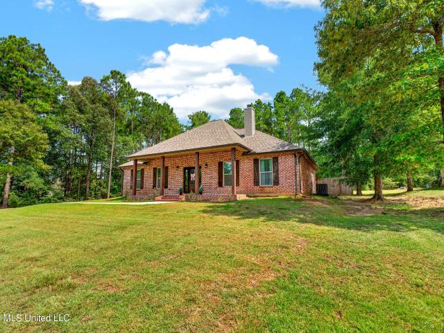 House for sale in Carriere, Mississippi