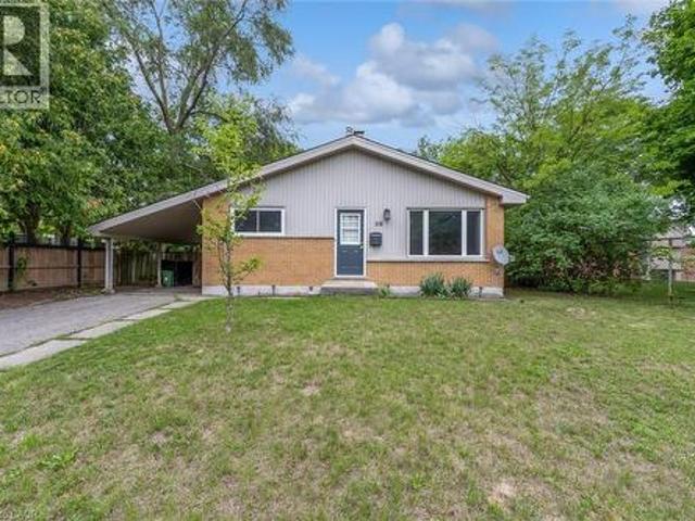House for sale in Huron Heights, London