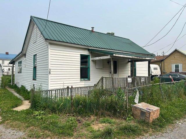 House for sale in Shinnston, West Virginia
