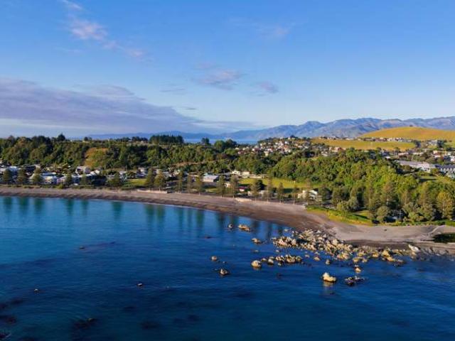 Land for sale in Marlborough