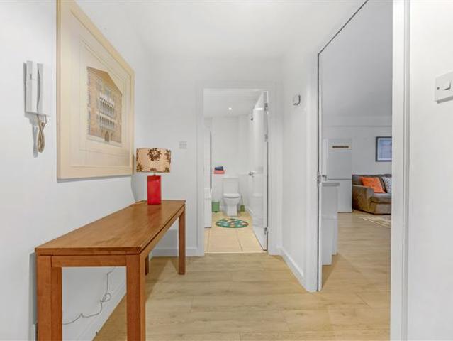 Apartment for sale in Bluebell, Dublin