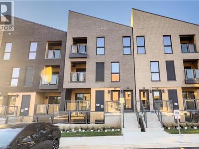 Townhouse for sale in Kitchener, Ontario