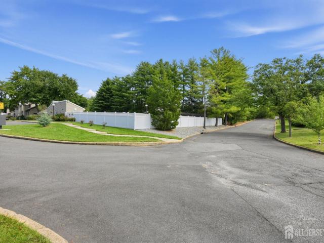 Townhouse for sale in Cliffwood, New Jersey